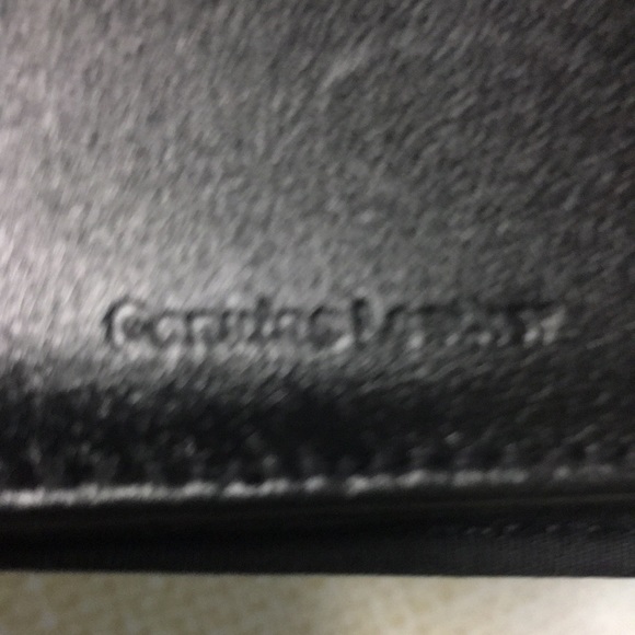 Checkbook keeper - Picture 4 of 7